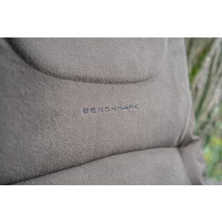 Avid Carp Benchmark Memory Foam Recliner